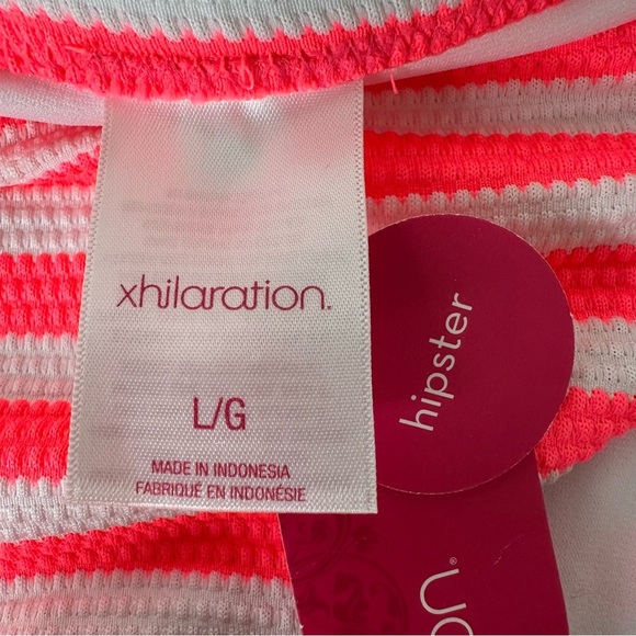 Nwt Xhilaration women’s white and pink bikini bottoms - Picture 4 of 6